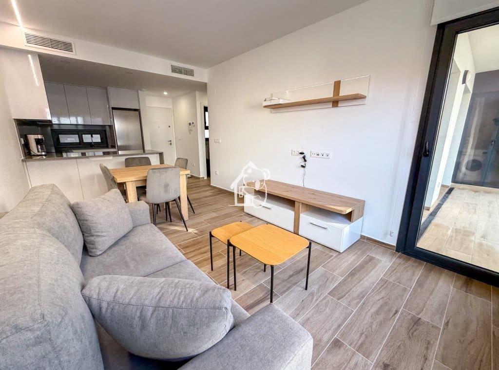 2 soveværelse Lejlighed til leje i Villamartin med swimmingpool garage - € 1.200 (Ref: 9384938)