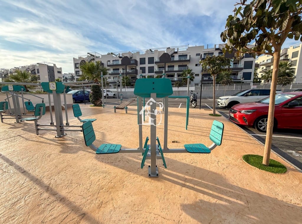 2 soveværelse Lejlighed til leje i Villamartin med swimmingpool garage - € 1.200 (Ref: 9384938)