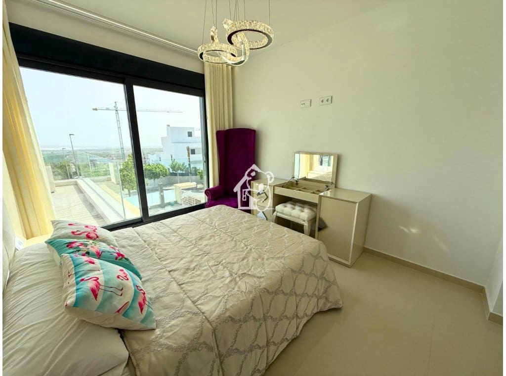 5 soveværelse Villa til salg i San Miguel de Salinas med swimmingpool garage - € 849.000 (Ref: 9387000)