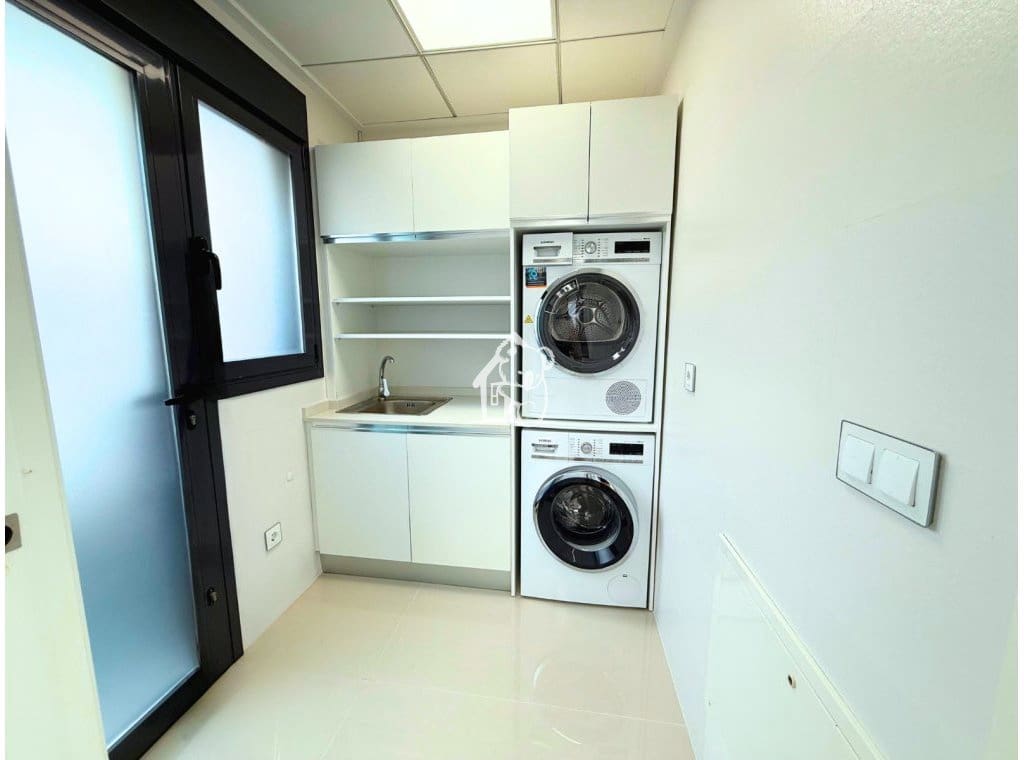 5 soveværelse Villa til salg i San Miguel de Salinas med swimmingpool garage - € 849.000 (Ref: 9387000)