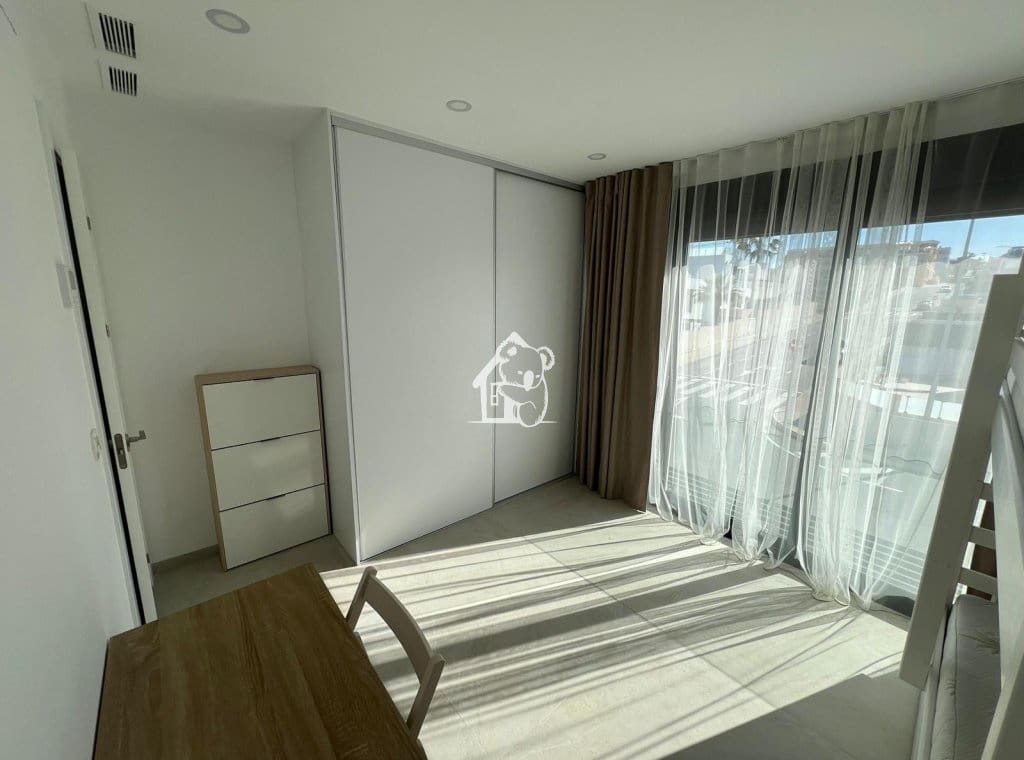 2 bedroom Villa for sale in Benijofar with pool - € 330,000 (Ref: 9395536)