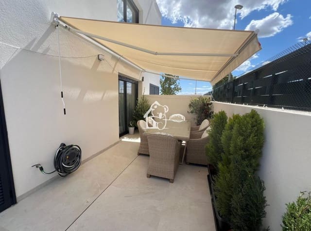 2 bedroom Villa for sale in Benijófar with pool - € 330,000 (Ref: 9395536)