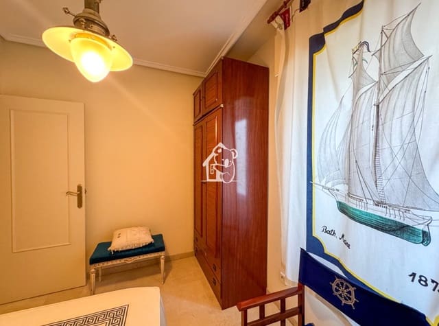 2 soverom Leilighet til leie i Playa de los Locos, Torrevieja - € 850 (Ref: 9395537)