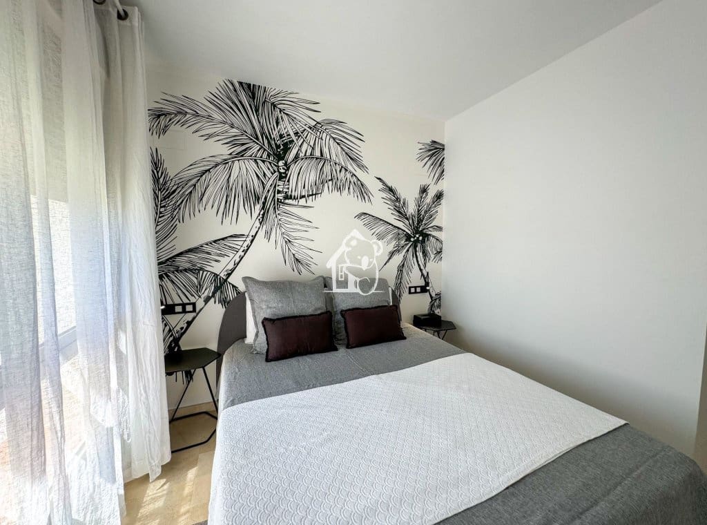 2 bedroom Apartment for rent in San Miguel de Salinas with pool - € 1,250 (Ref: 9398005)