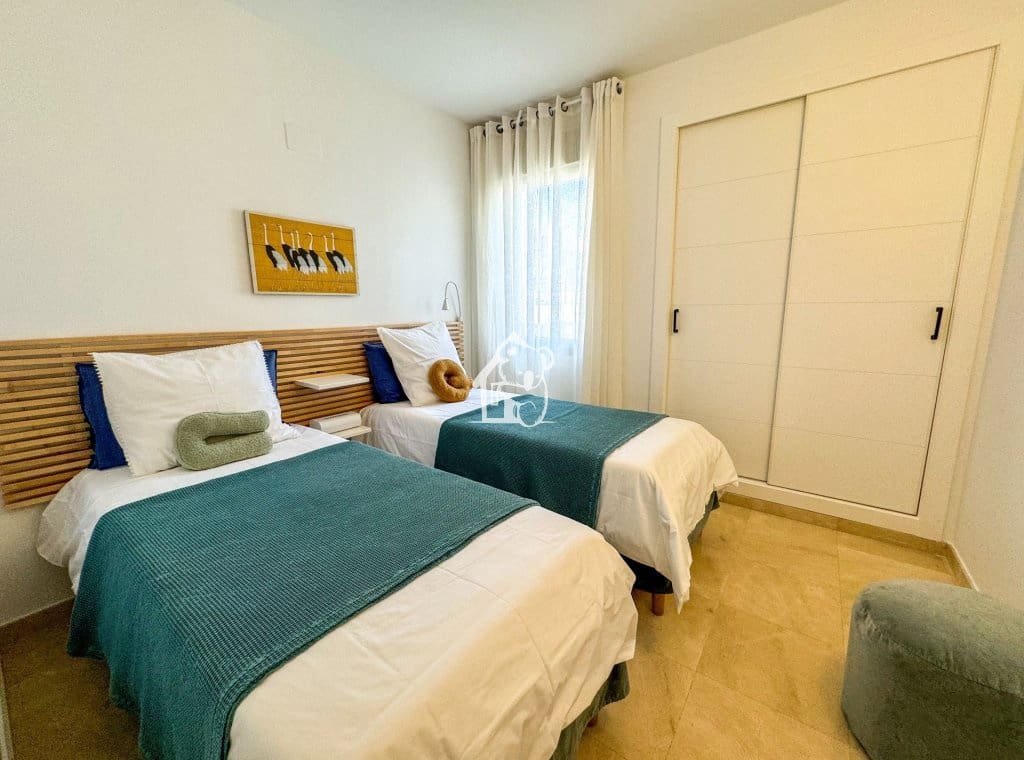 2 bedroom Apartment for rent in San Miguel de Salinas with pool - € 1,250 (Ref: 9398005)