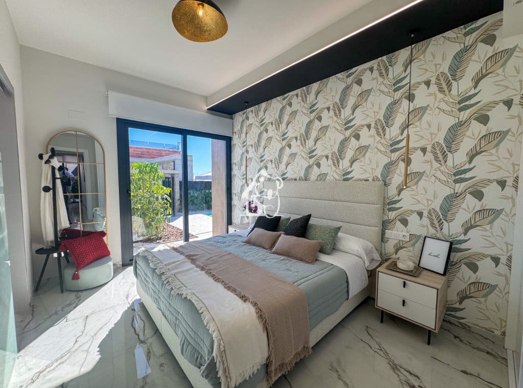 3 Zimmer Villa zu verkaufen in Ciudad Quesada mit Pool - 496.000 € (Ref: 9402788)