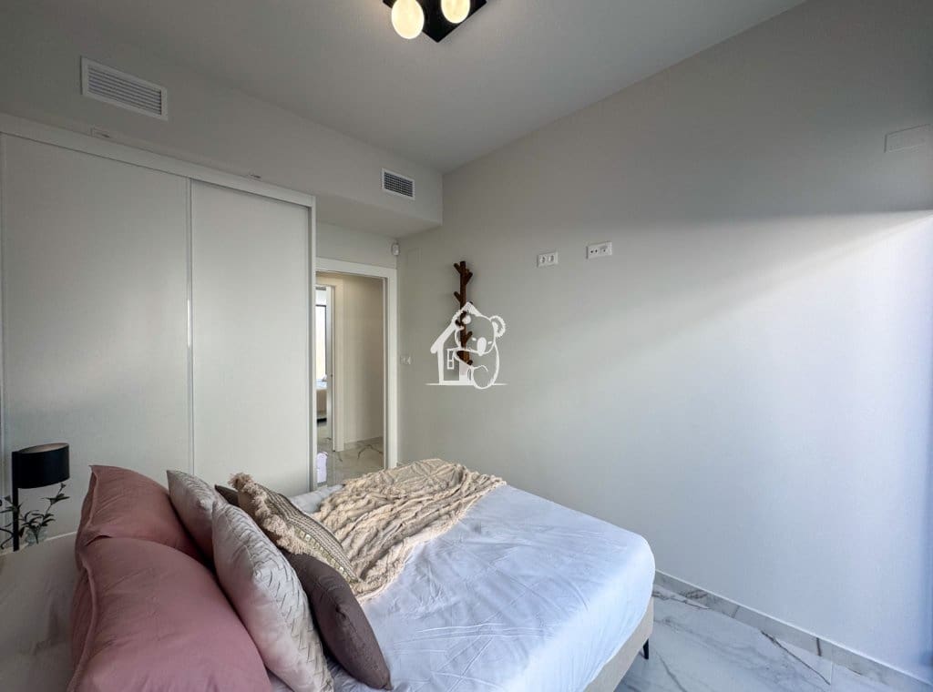 3 Zimmer Villa zu verkaufen in Ciudad Quesada mit Pool - 496.000 € (Ref: 9402788)