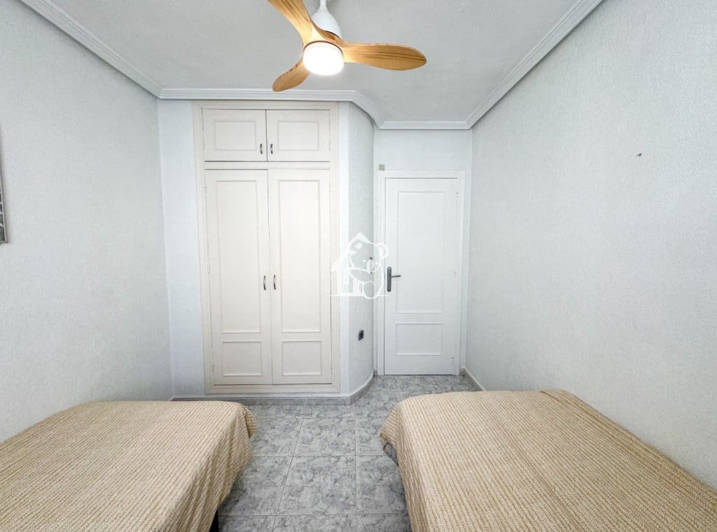 2 bedroom Townhouse for rent in Cabo Roig with pool - € 1,050 (Ref: 9402791)