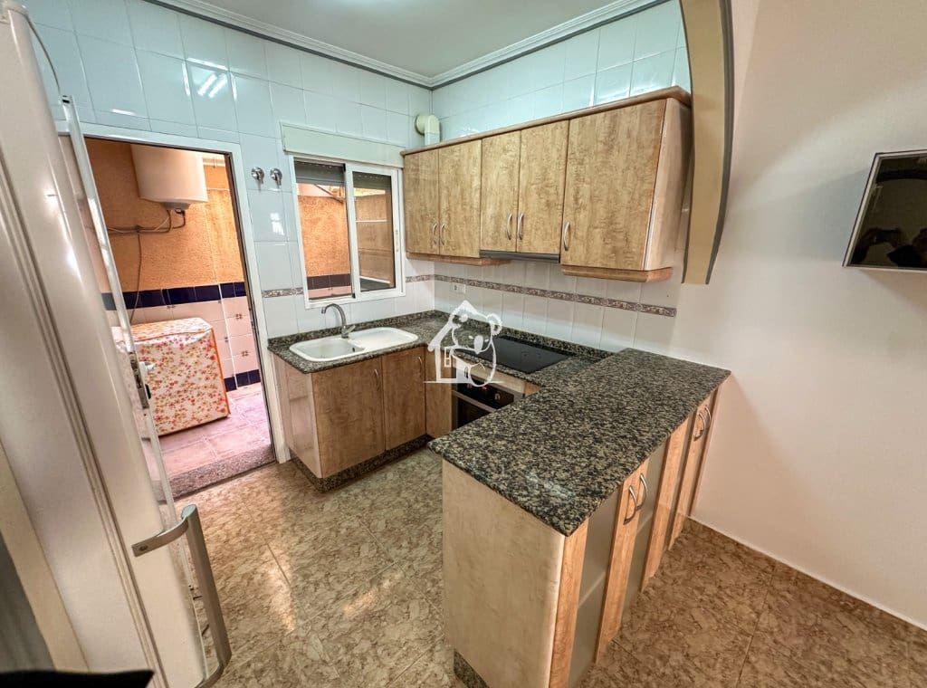 2 sypialnia Dom do wynajęcia w Orihuela Costa z basenem - 800 € (Ref: 9402792)