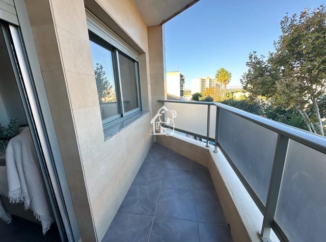2 bedroom Flat for rent in Zona Pueblo, Guardamar del Segura with garage - € 900 (Ref: 9403025)