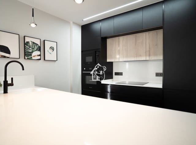 3 bedroom Townhouse for sale in Aguas Nuevas, Torrevieja with pool garage - € 349,900 (Ref: 9406060)