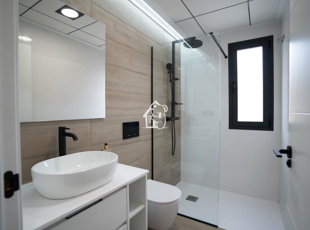 3 bedroom Townhouse for sale in Torrevieja with pool garage - € 349,900 (Ref: 9406060)