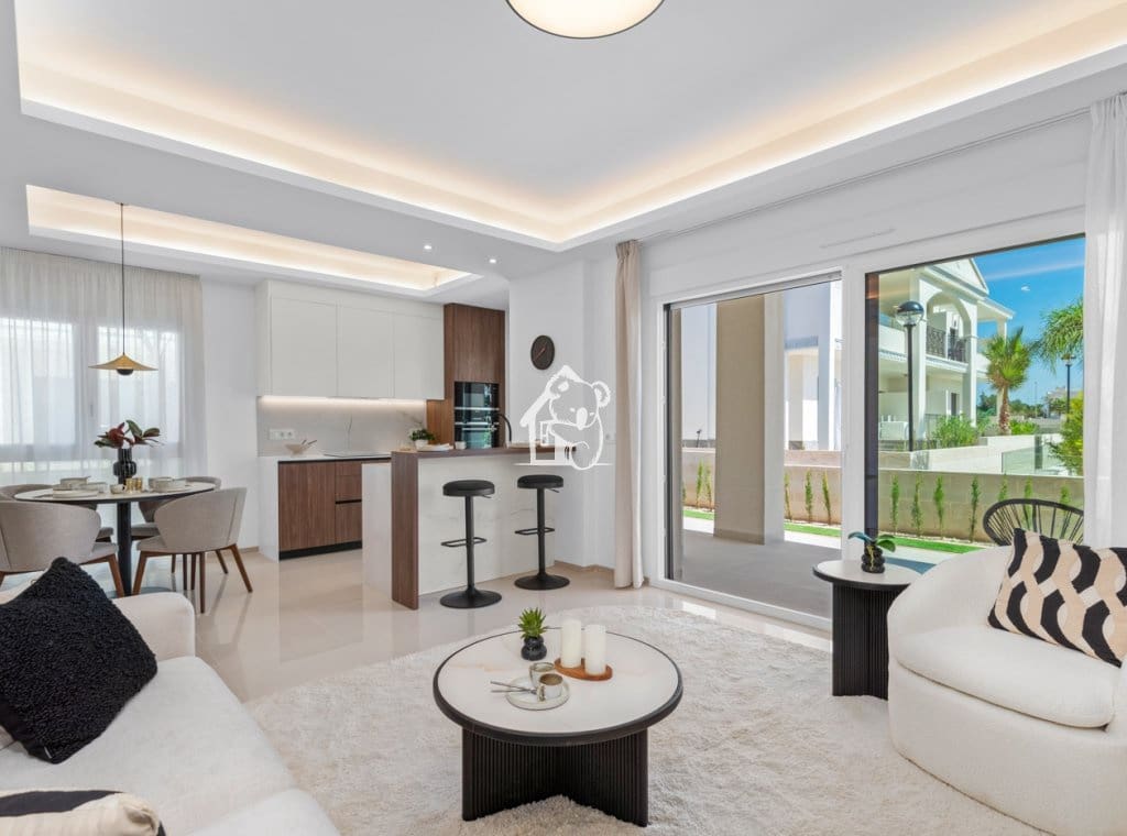 2 soveværelse Bungalow til salg i Ciudad Quesada med swimmingpool - € 299.000 (Ref: 9406061)