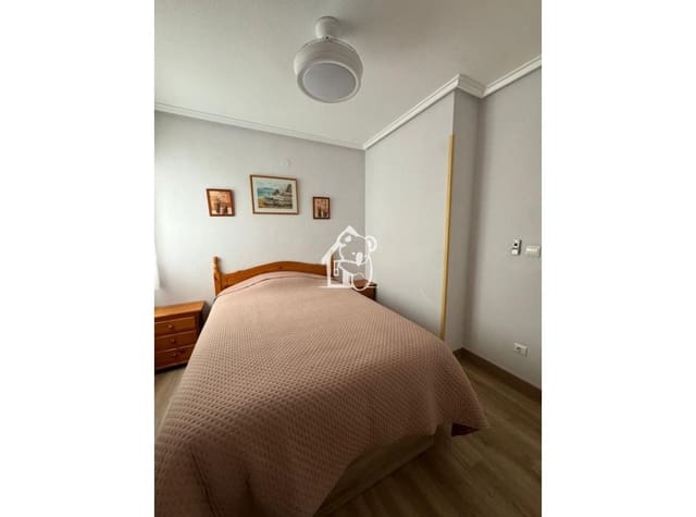 2 sovrum Lägenhet att hyra i Zona Pueblo, Guardamar del Segura - 900 € (Ref: 9406062)