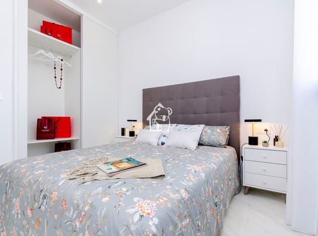 3 slaapkamer Villa te koop in Desamparados - Hurchillo - Torremendo, Orihuela met zwembad - € 365.000 (Ref: 9410323)