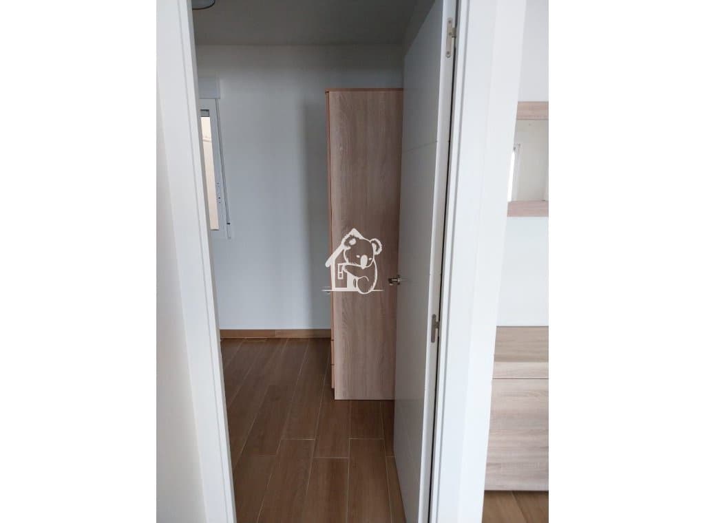 3 sypialnia Apartament do wynajęcia w Torrevieja z basenem - 1 200 € (Ref: 9413420)