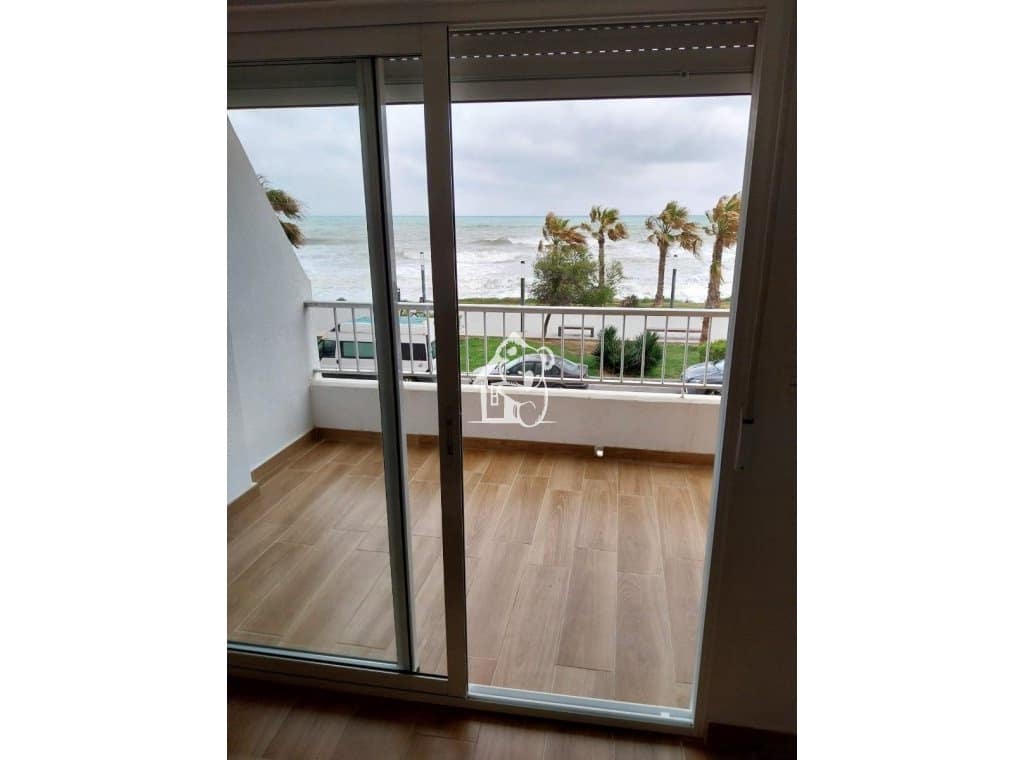 3 sypialnia Apartament do wynajęcia w Torrevieja z basenem - 1 200 € (Ref: 9413420)