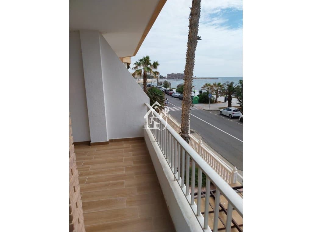 3 sypialnia Apartament do wynajęcia w Torrevieja z basenem - 1 200 € (Ref: 9413420)