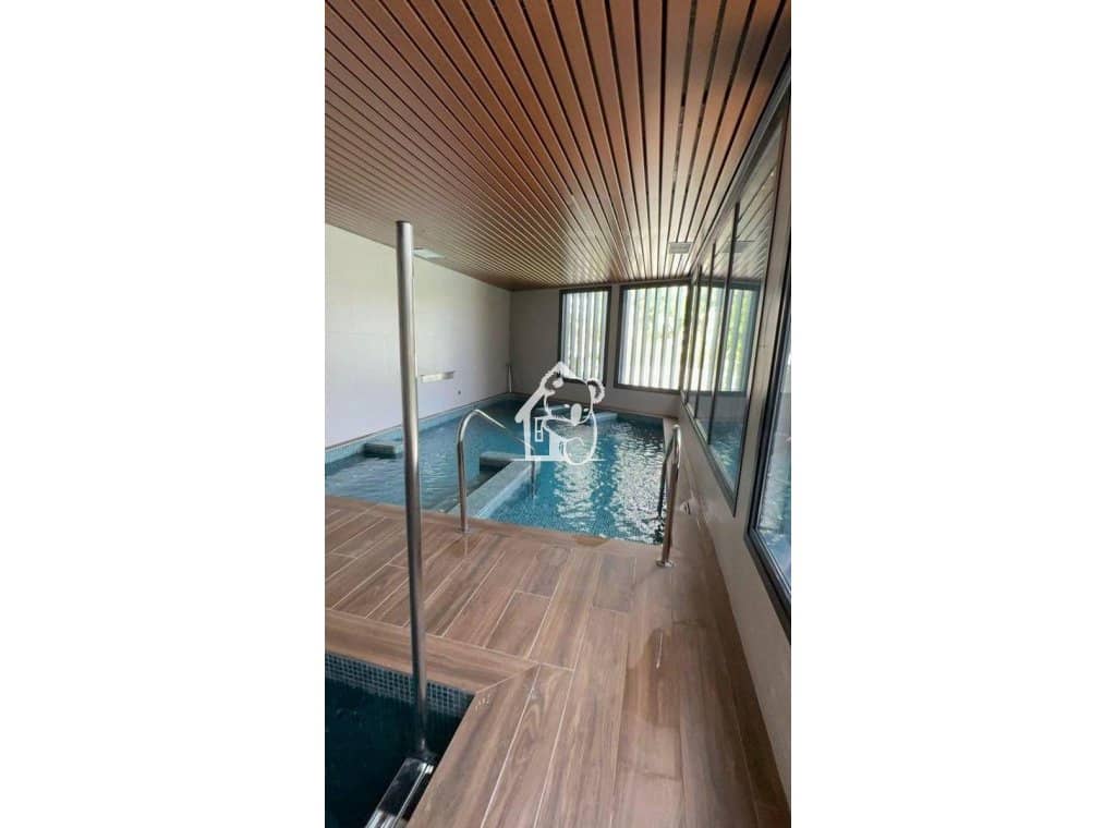 2 soveværelse Lejlighed til leje i Dehesa de Campoamor med swimmingpool garage - € 1.350 (Ref: 9413423)