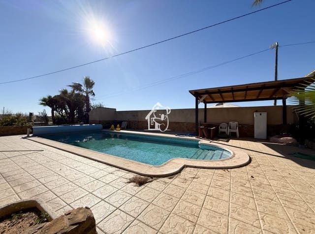 3 bedroom Villa for rent in Pilar de la Horadada ciudad, Pilar de la Horadada with pool - € 2,000 (Ref: 9415489)