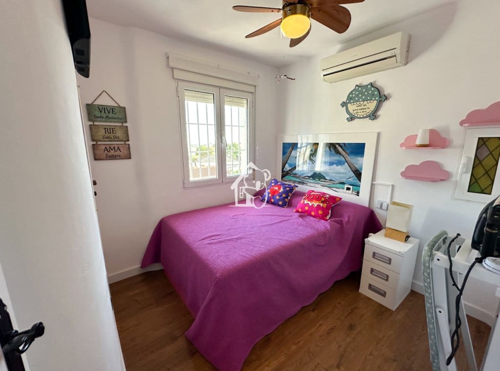 Chalet de 3 habitaciones en Orihuela Costa en venta con piscina garaje - 460.000 € (Ref: 9415491)