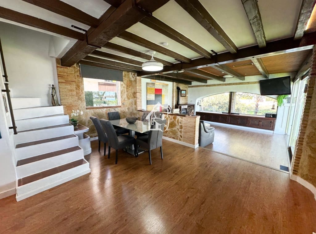 Chalet de 3 habitaciones en Orihuela Costa en venta con piscina garaje - 460.000 € (Ref: 9415491)