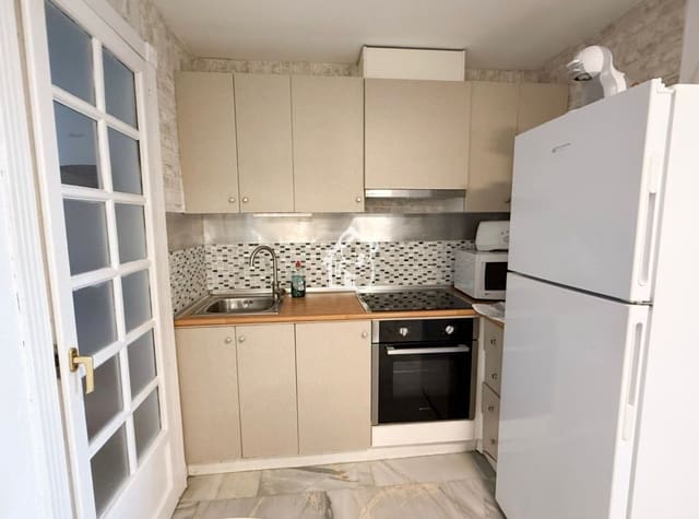 2 sypialnia Apartament przy plaży do wynajęcia w Los Frutales, Torrevieja z basenem garażem - 850 € (Ref: 9415493)