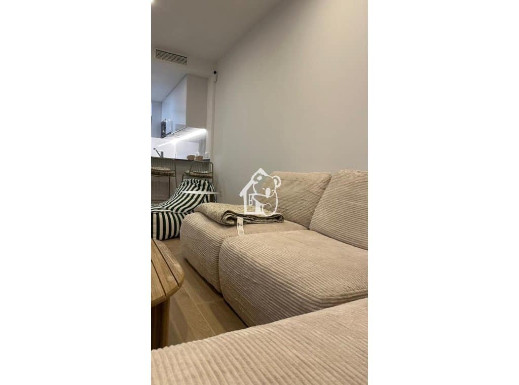 2 sovrum Lägenhet att hyra i Torrevieja med pool garage - 2 200 € (Ref: 9419091)