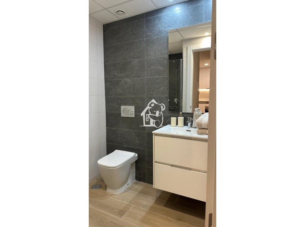 2 sovrum Lägenhet att hyra i Torrevieja med pool garage - 2 200 € (Ref: 9419091)