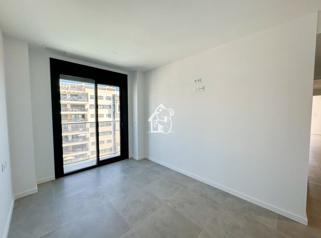 3 quarto Apartamento para arrendar em Dehesa de Campoamor com piscina garagem - 2 000 € (Ref: 9421761)