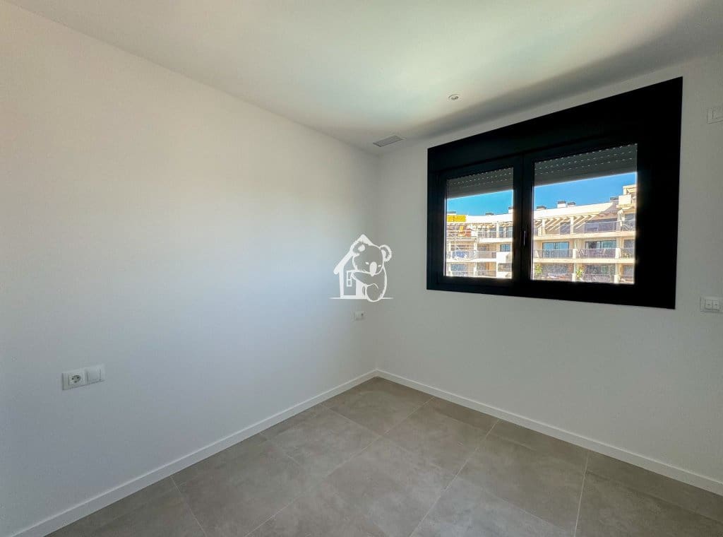 3 quarto Apartamento para arrendar em Dehesa de Campoamor com piscina garagem - 2 000 € (Ref: 9421761)