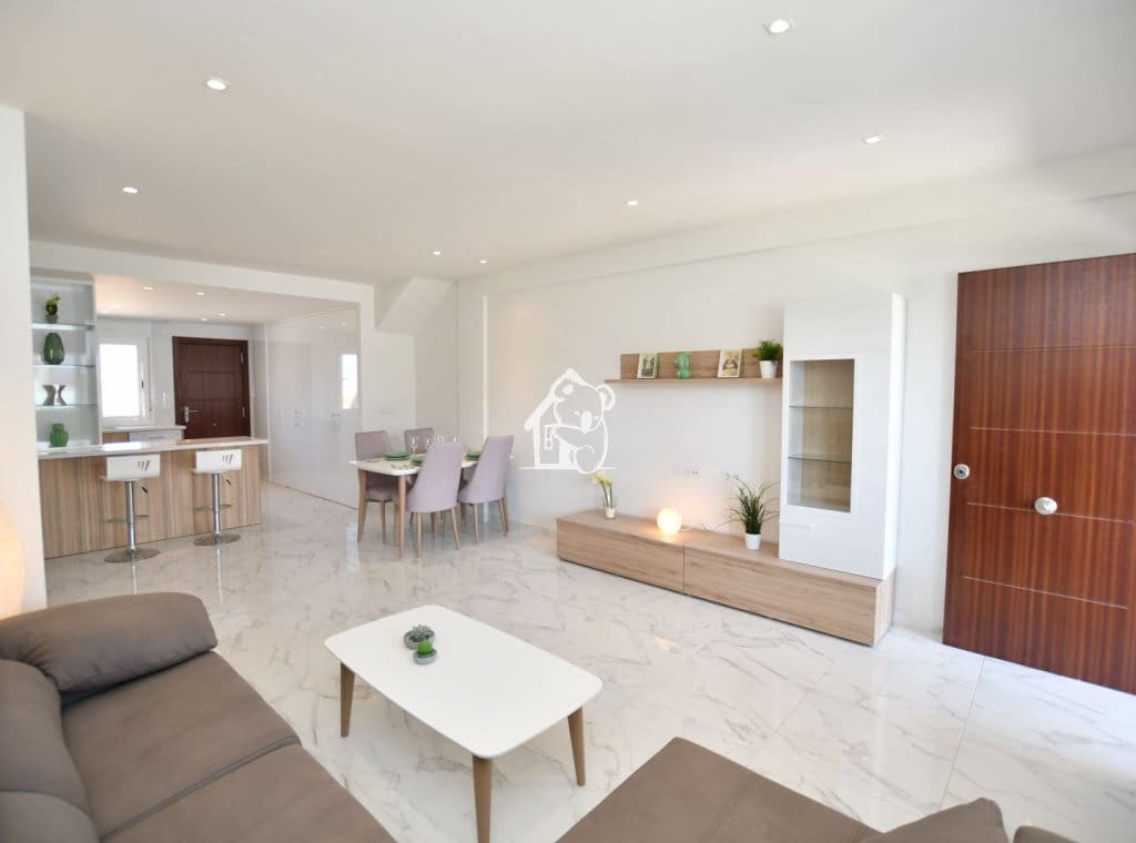 2 bedroom Bungalow for sale in San Miguel de Salinas with pool - € 243,800 (Ref: 9421916)