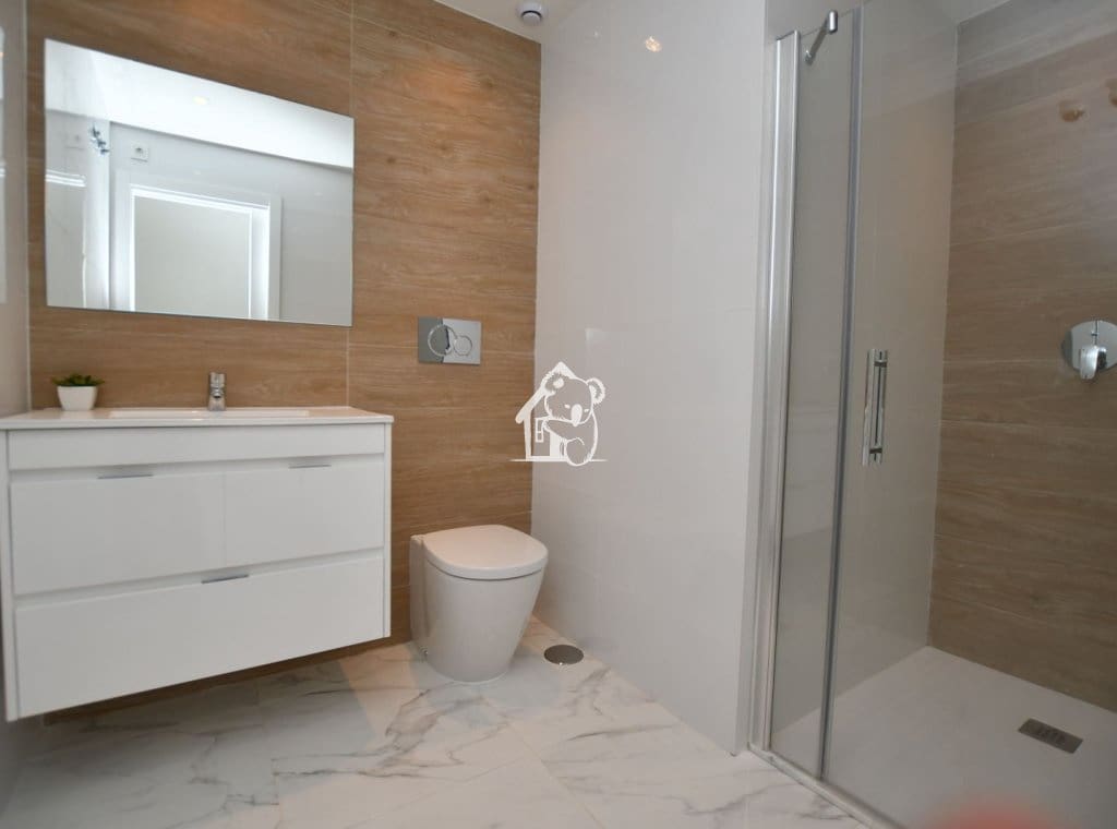 2 bedroom Bungalow for sale in San Miguel de Salinas with pool - € 243,800 (Ref: 9421916)