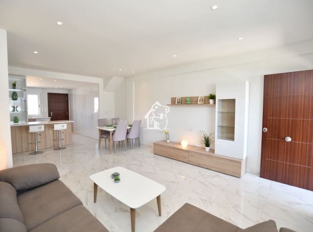 2 bedroom Bungalow for sale in San Miguel de Salinas with pool - € 243,800 (Ref: 9421916)