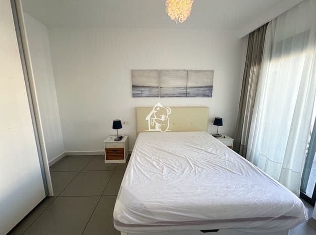 2 bedroom Beach Apartment for rent in Pueblo Latino, Pilar de la Horadada with pool - € 780 (Ref: 9421917)