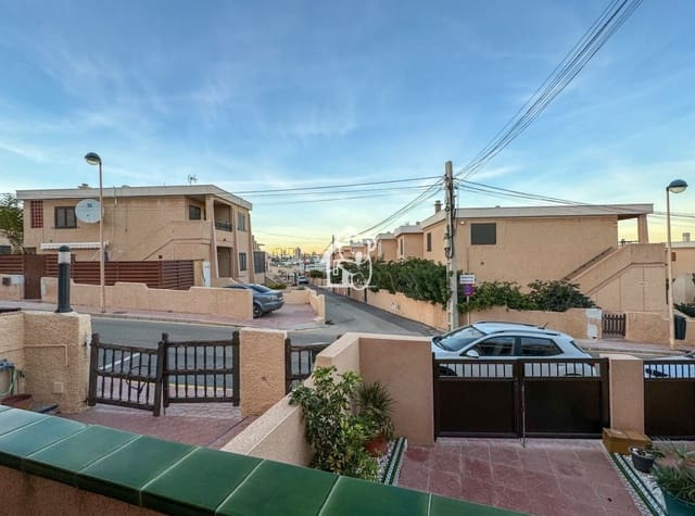 3 camera da letto Casa da affittare in Cabo Cervera, Torrevieja con garage - 1.000 € (Rif: 9426712)