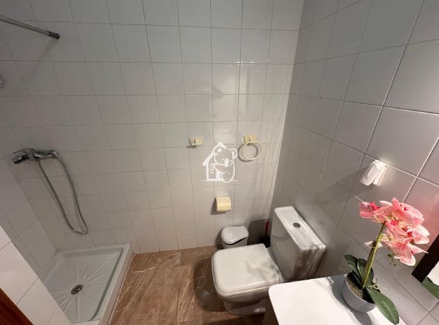 3 sypialnia Dom do wynajęcia w Playa Flamenca, Orihuela z basenem - 900 € (Ref: 9429467)