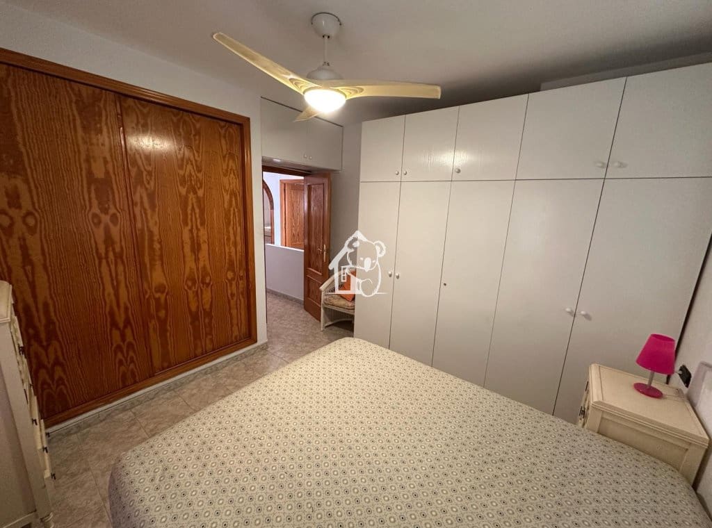 3 sypialnia Dom do wynajęcia w Playa Flamenca z basenem - 900 € (Ref: 9429467)