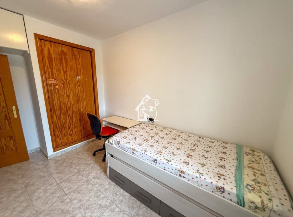 3 sypialnia Dom do wynajęcia w Playa Flamenca z basenem - 900 € (Ref: 9429467)