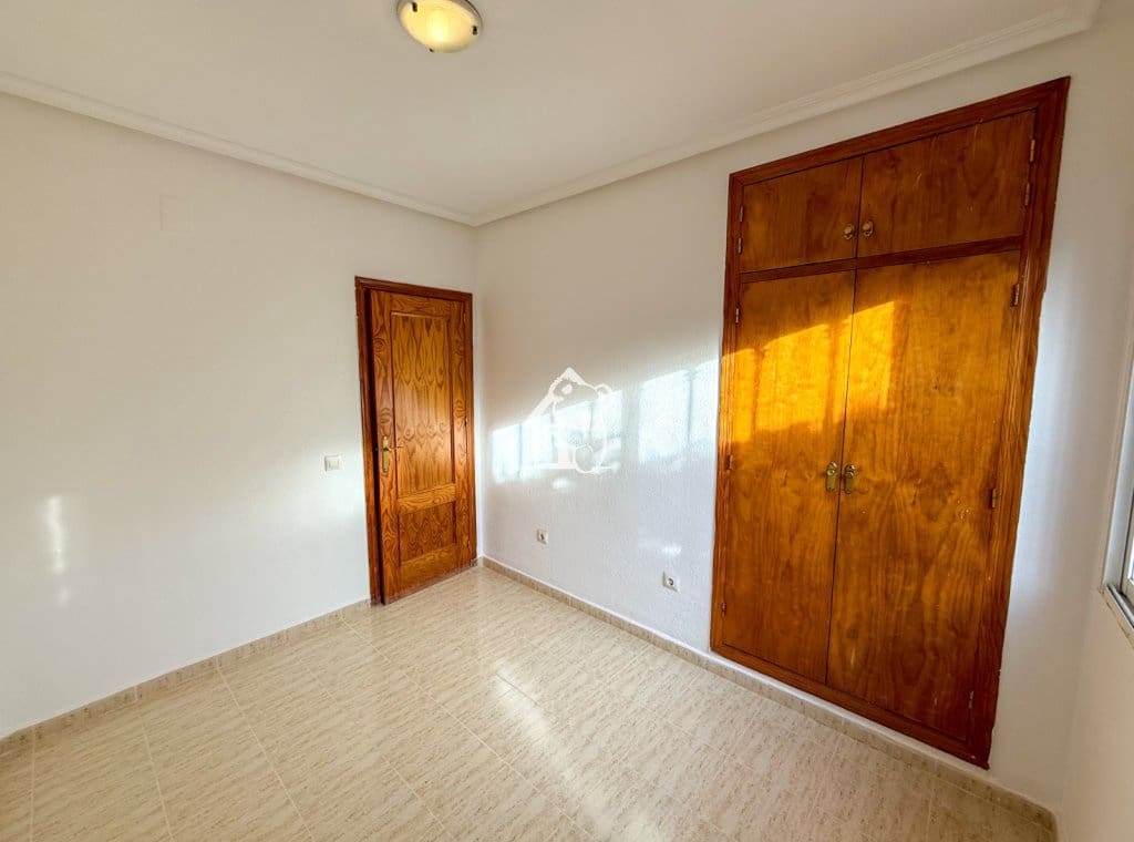 3 bedroom Bungalow for rent in Torrevieja - € 1,000 (Ref: 9439017)