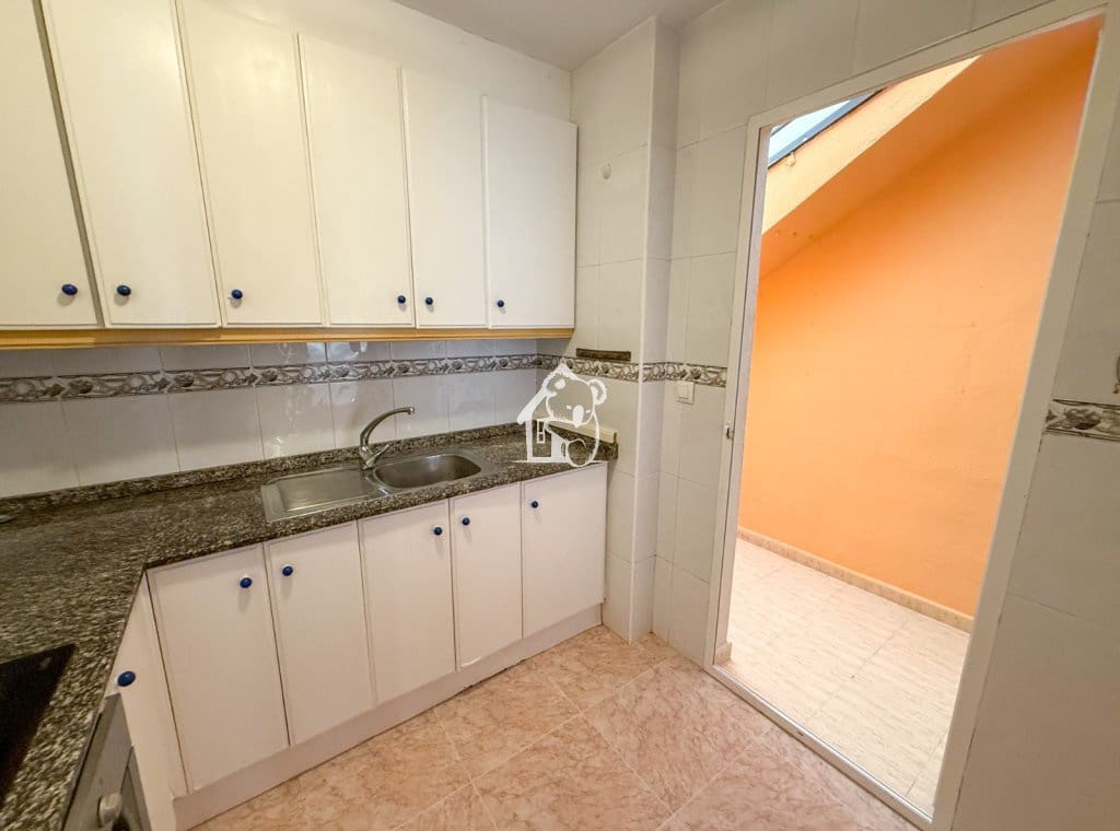 3 bedroom Bungalow for rent in Torrevieja - € 1,000 (Ref: 9439017)