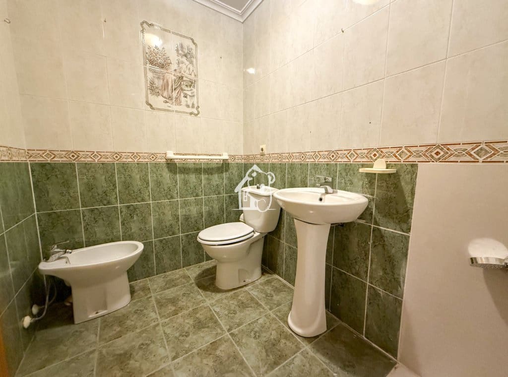 3 bedroom Bungalow for rent in Torrevieja - € 1,000 (Ref: 9439017)