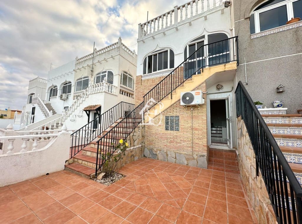 3 sypialnia Willa do wynajęcia w San Miguel de Salinas - 1 000 € (Ref: 9449990)