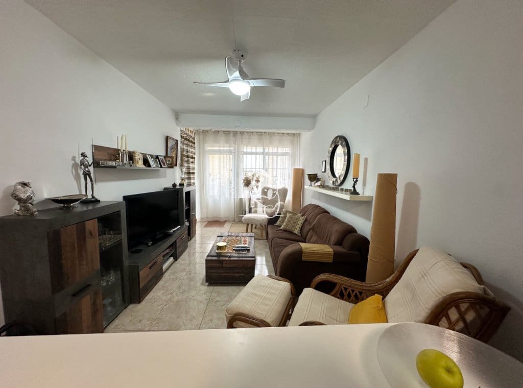 4 sypialnia Willa do wynajęcia w San Miguel de Salinas z basenem - 1 000 € (Ref: 9449991)