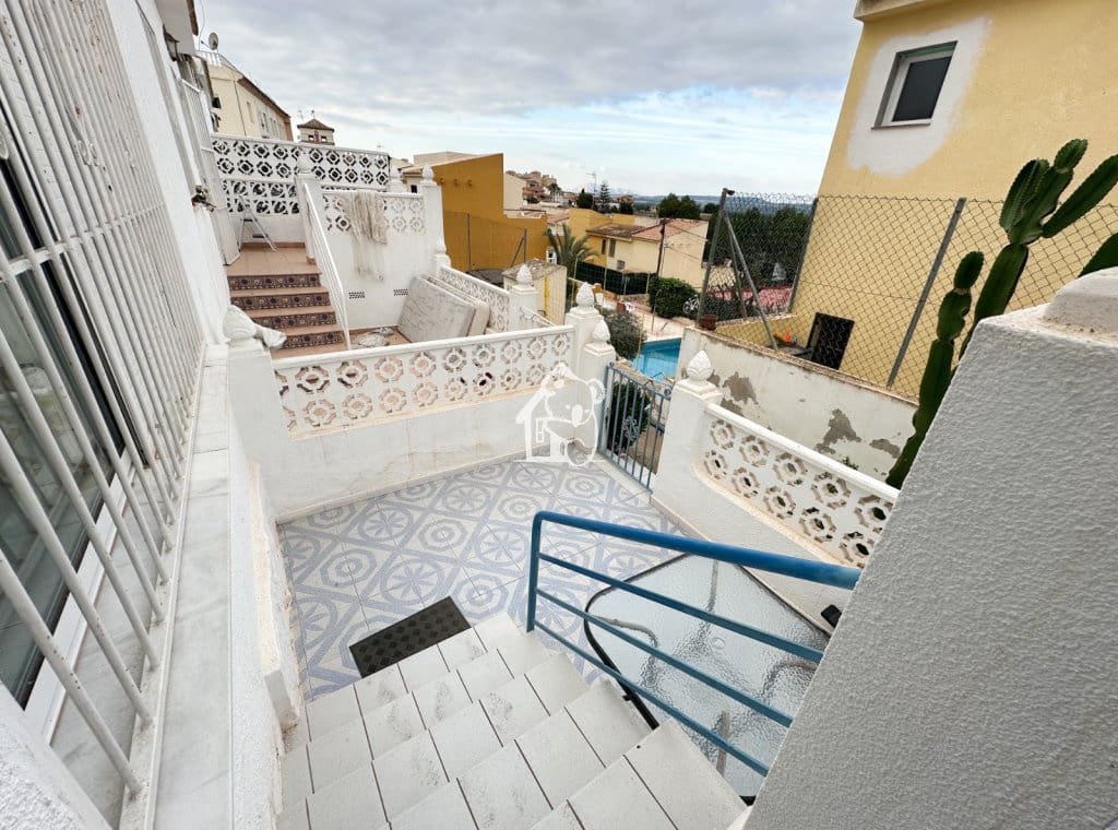 4 sypialnia Willa do wynajęcia w San Miguel de Salinas z basenem - 1 000 € (Ref: 9449991)