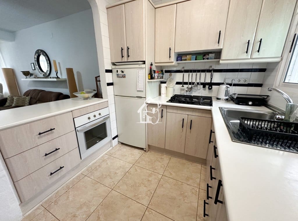 4 sypialnia Willa do wynajęcia w San Miguel de Salinas z basenem - 1 000 € (Ref: 9449991)