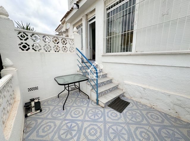 4 sypialnia Willa do wynajęcia w San Miguel de Salinas z basenem - 1 000 € (Ref: 9449991)