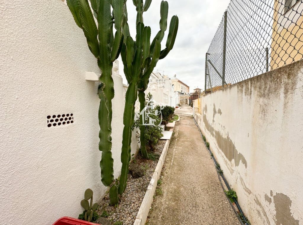 4 sypialnia Willa do wynajęcia w San Miguel de Salinas z basenem - 1 000 € (Ref: 9449991)