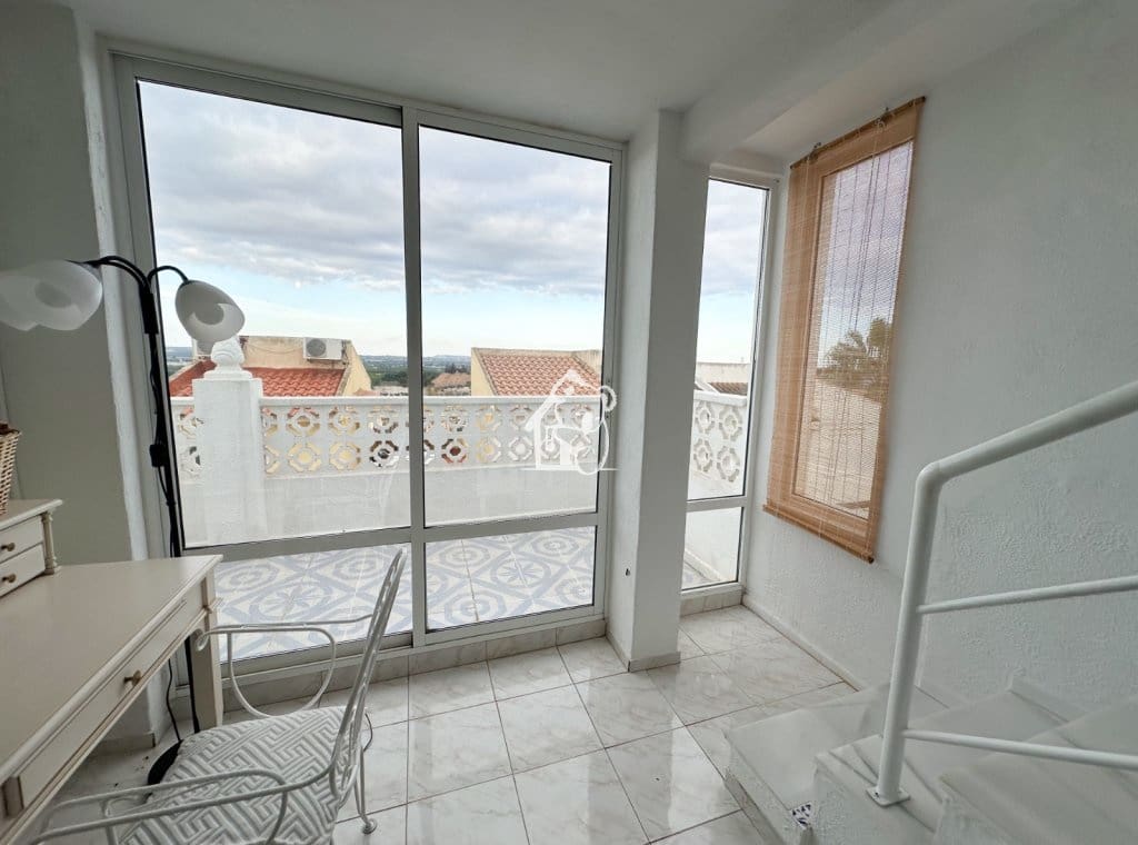 4 sypialnia Willa do wynajęcia w San Miguel de Salinas z basenem - 1 000 € (Ref: 9449991)