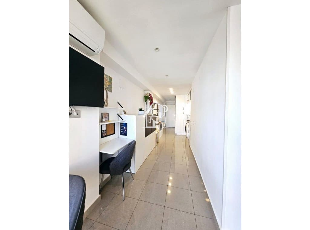 1 soveværelse Lejlighed til leje i Dehesa de Campoamor - € 750 (Ref: 9449992)